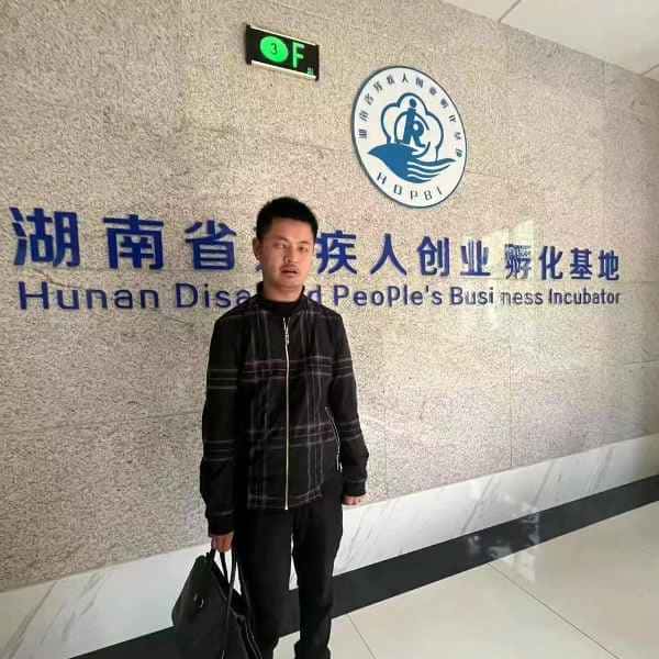 湖南35岁单身帅哥真诚找对象-吉安征婚相亲网