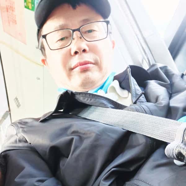 上海56岁单身帅哥真诚找对象-吉安征婚相亲网