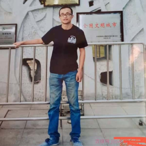 江苏36岁单身帅哥真诚找对象-吉安征婚相亲网